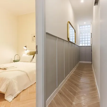 Apartment Portucale ! Design With Terrace