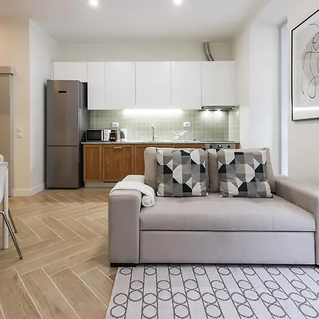 Apartment Portucale ! Design With Terrace